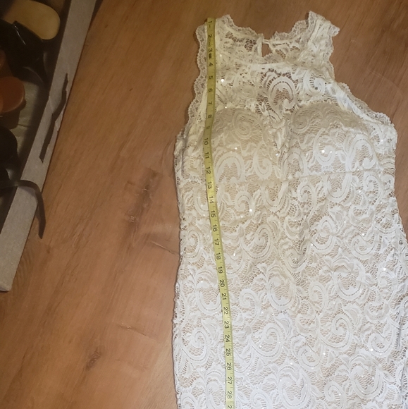 White Lace Dress - Picture 4 of 6